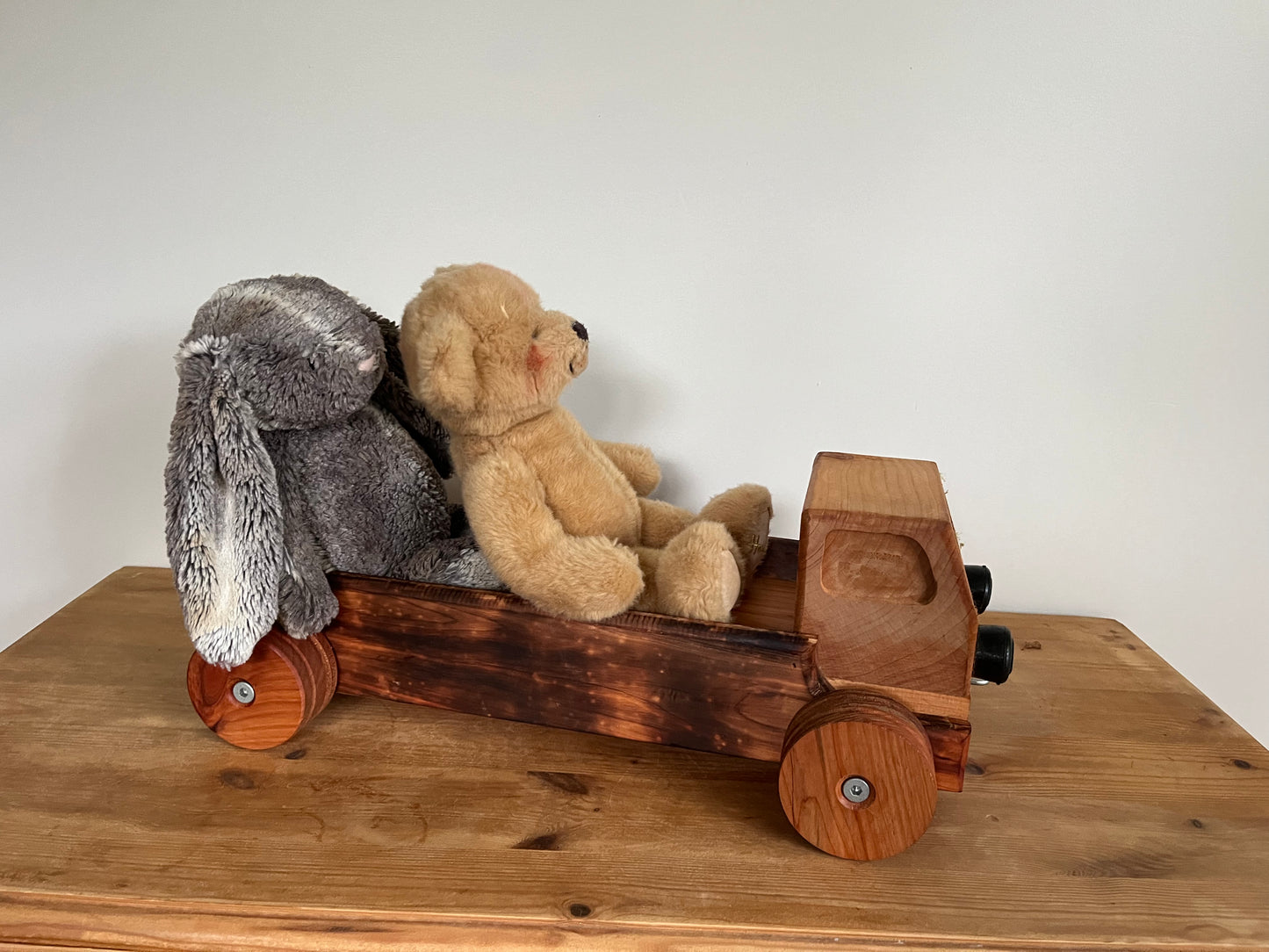 Macrocarpa Truck